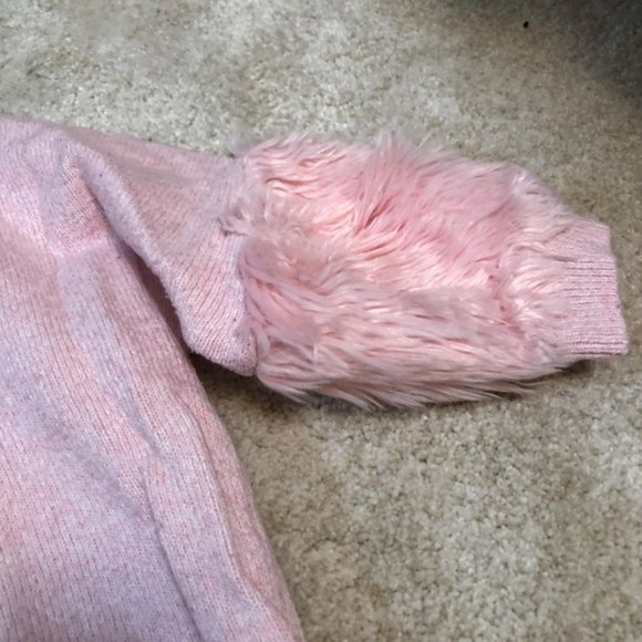 pink fuzzy knitted sweater with puffy sleeves! - Picture 2 of 3